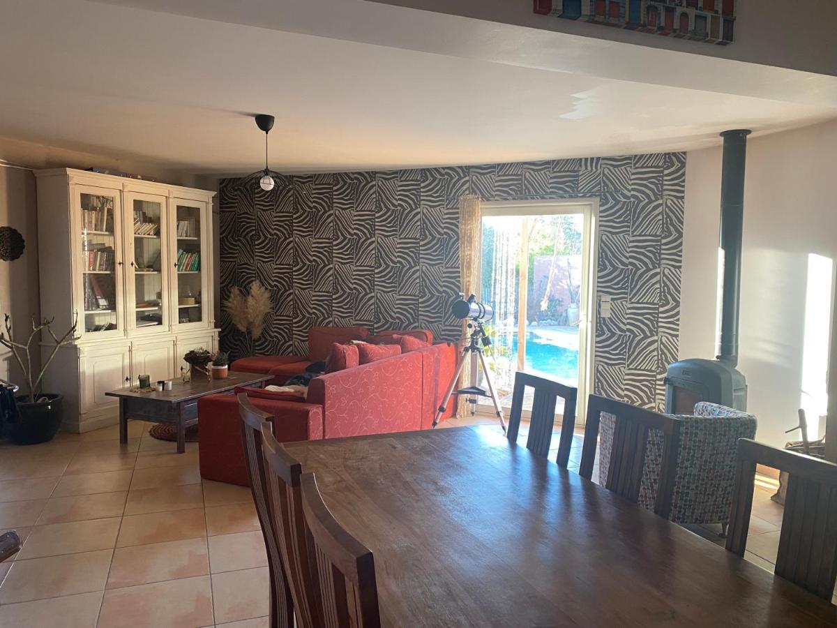 Villa Des Oliviers Baillargues Extérieur photo